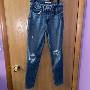 Levi’s 720 High Rise Skinny Jeans